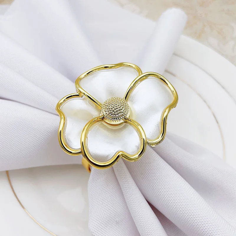 6pcs/lot White Flower Napkin Ring Fashion Simple Napkin Ring Wedding Hotel Tableware Napkin Button Desktop Decoration