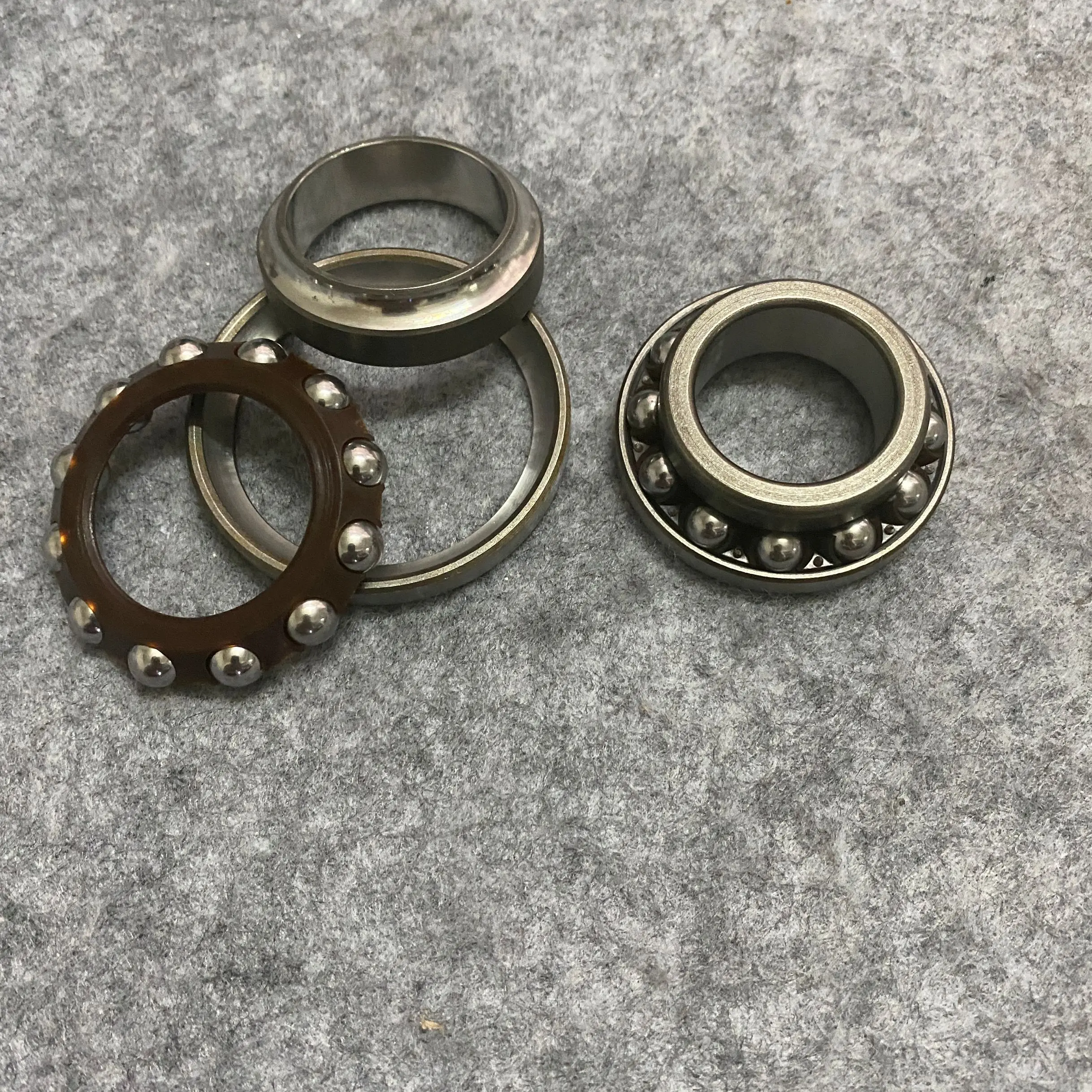 

Steering Head Bearing Kit FOR YAMAHA XJR400 FZ400 XJR1200 XJR1300 FJ09 FZ09 FZ07 XVS950