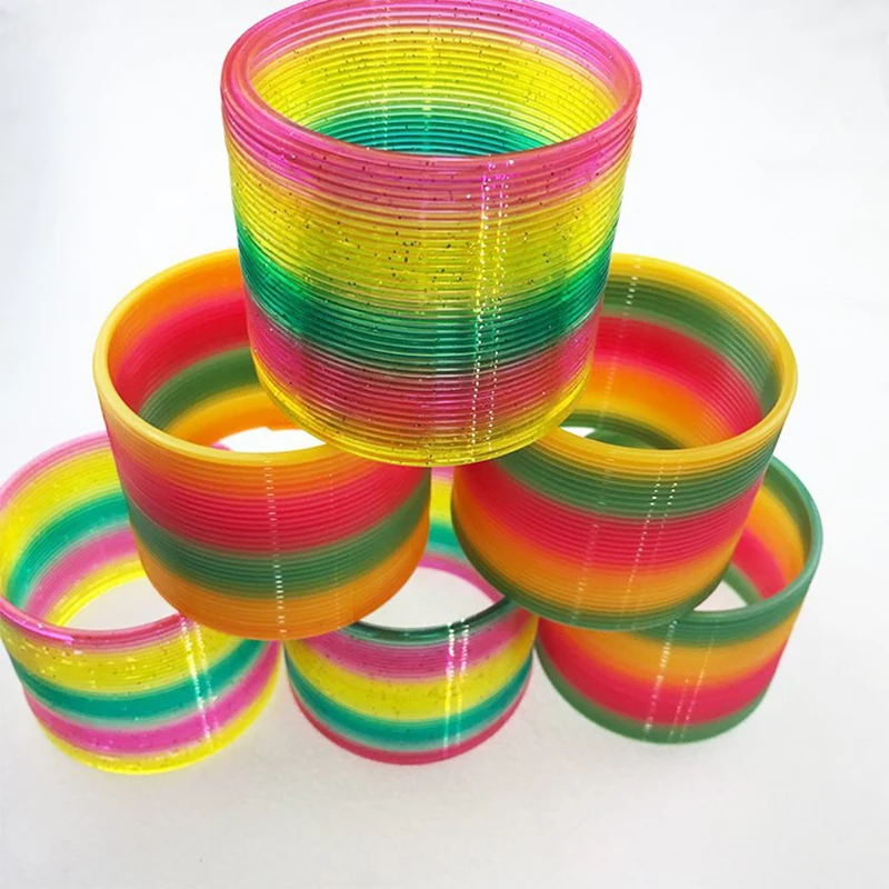 Plastic Rainbow Spring Spiral Game para Crianças, Funny Antistress Pinata Fillers, Party Favors, Criança ao ar livre, Rainbow Party, 7.5cm