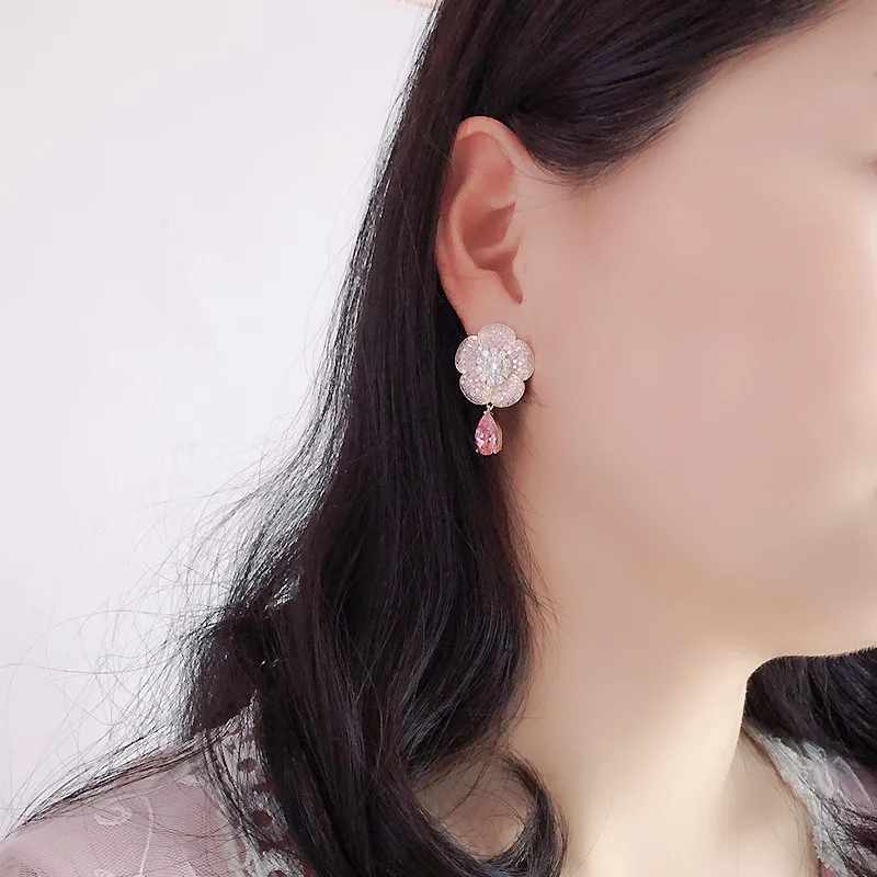 FXLRY fashion sweet micro-inlaid Cubic Zirconia flower earring Pink zircon earring for Women Wedding Party Jewelry