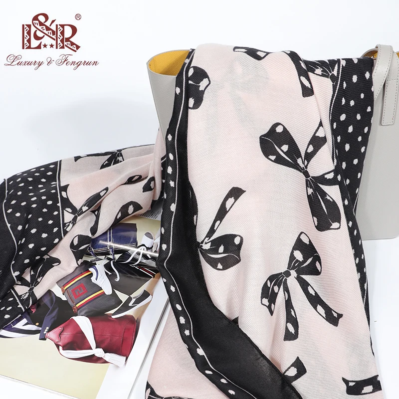 Luxury Spring Foulard Femme SIlk Scarves Women Print Bow Cotton Women Shawl Scarf Foulard Dot Female Tippet Short Tassel