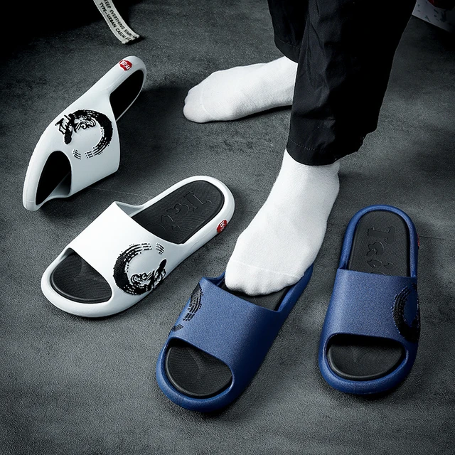 Trendy fashion slippers for guys