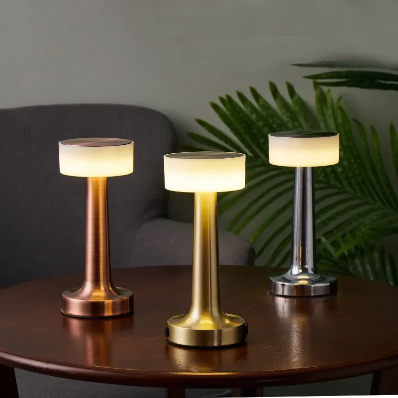 Christmas Gift Wireless USB Chargeable Bedroom Night Lighting Bar Restaurants Hotel LED Desk Lamp Cordless Dinner Table lamp