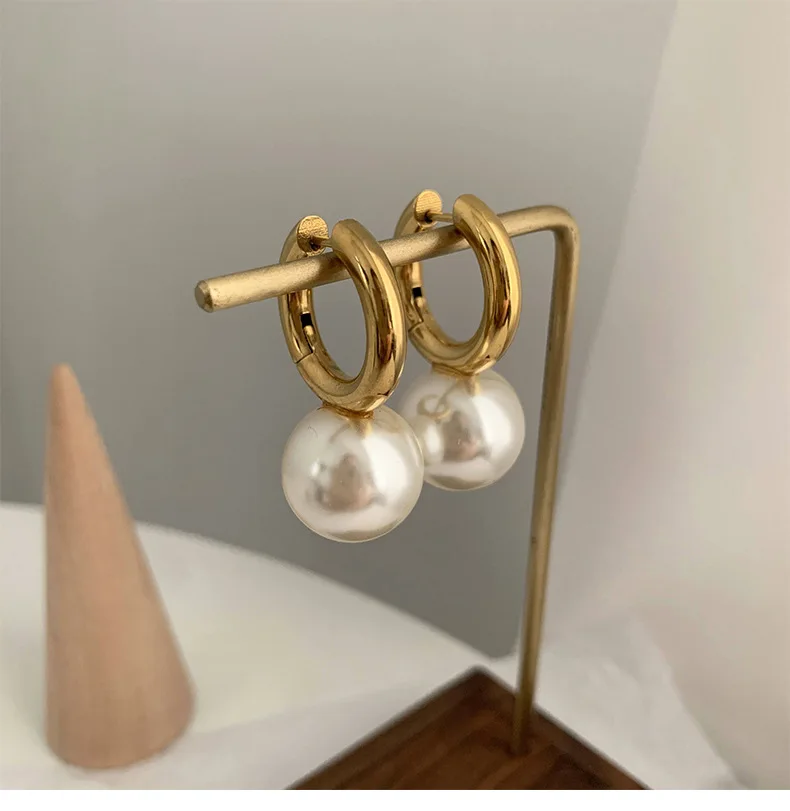 Titanium Steel Baroque Pearl Earrings South Korea's Temperament Fashionable Sweet Elegant Wedding Accessories Birthday Present