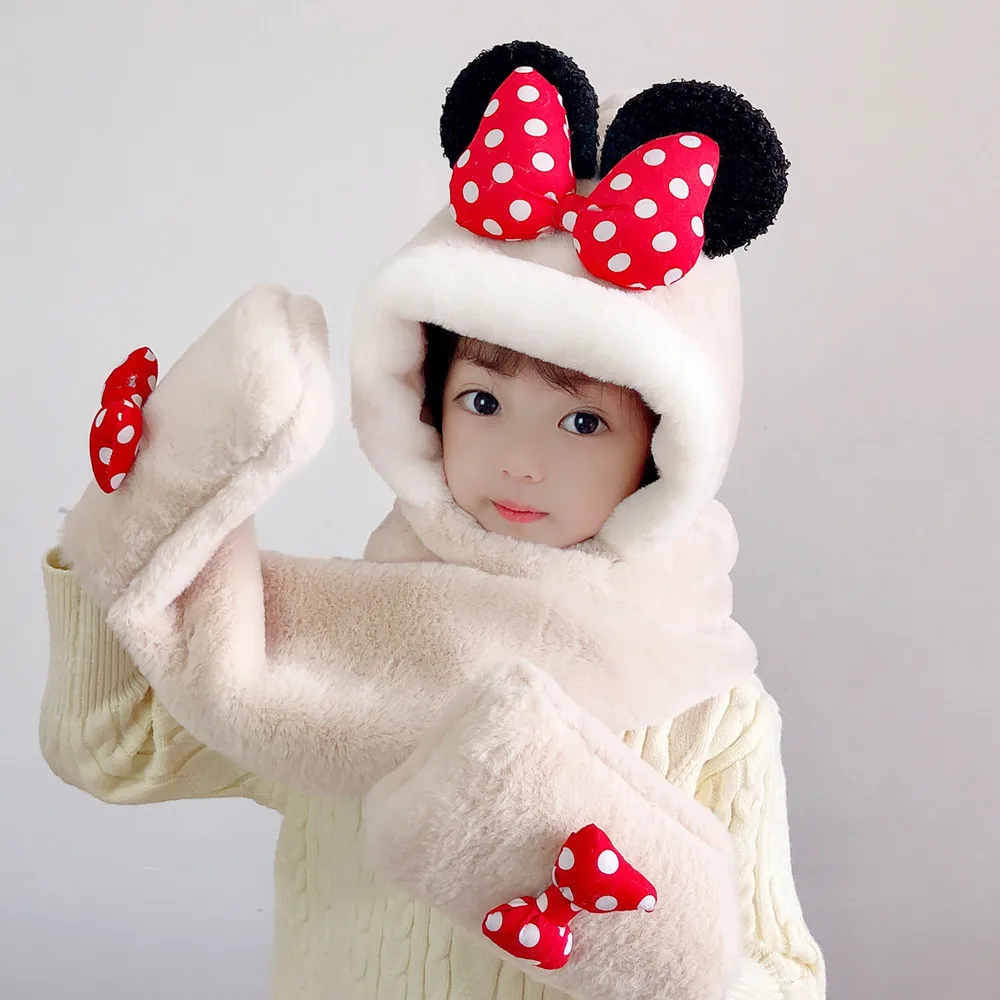 Baby Girl Hat Boys Winter Warm Plush Hats Hooded Scarf Gloves Set Protect Ears Cute Bowknot Children Cap Photography Accessories