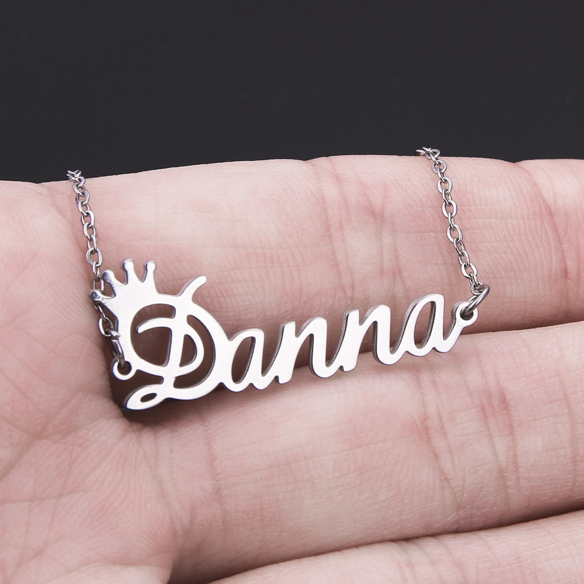 Sipuris Personalized Custom Crown Name Letter Pendant Necklace For Women Stainless Steel Customized Chain Necklaces Jewelry