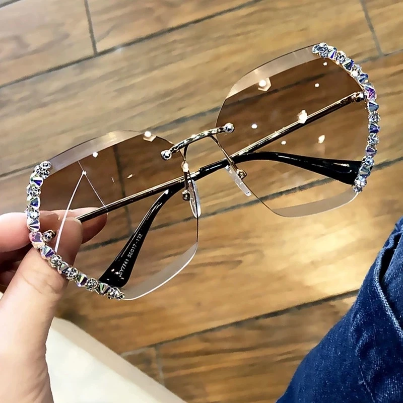 2021 Vintage Fashion Oversized Rimless Sunglasses Women  Luxury Brand Design Sexy Diamond Square Sun Glasses For Female