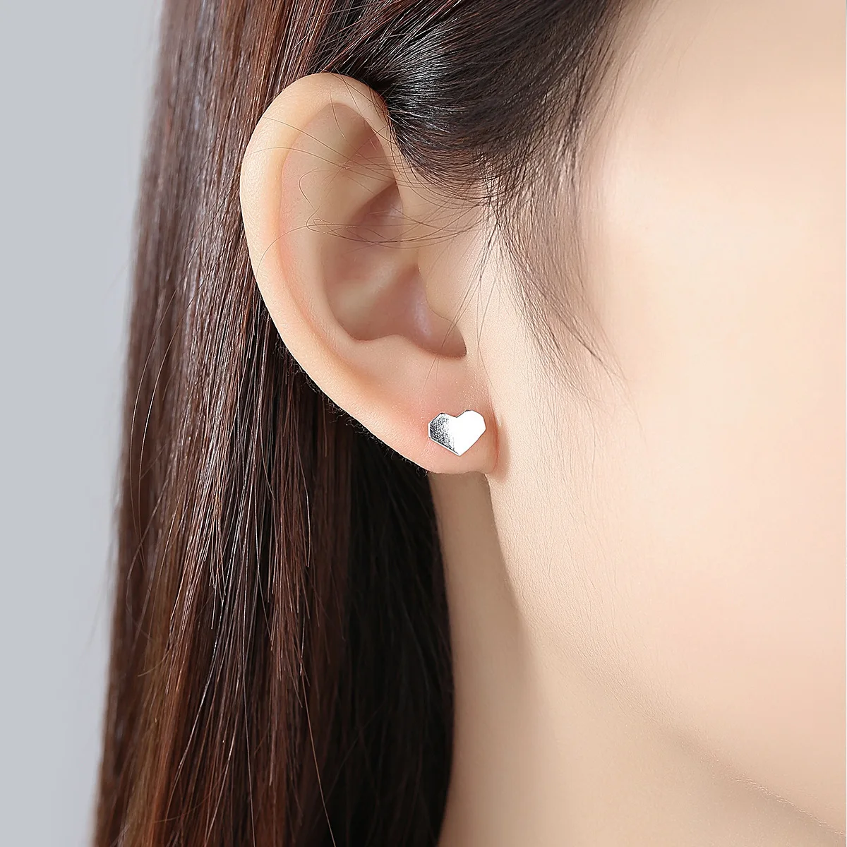 PAG & MAG S925 pure silver earrings Korean fresh heart earrings for women