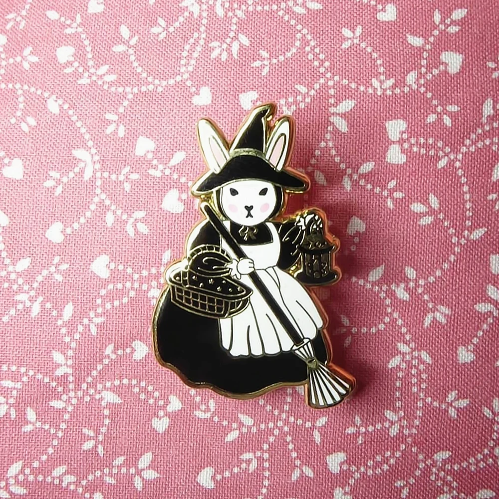 Kawaii Witch Rabbit Hard Enamel Pin Fashion Bunny Maid Brooch Cartoons Pastel Animal Lapel Backpack Pins Halloween Jewelry Gift