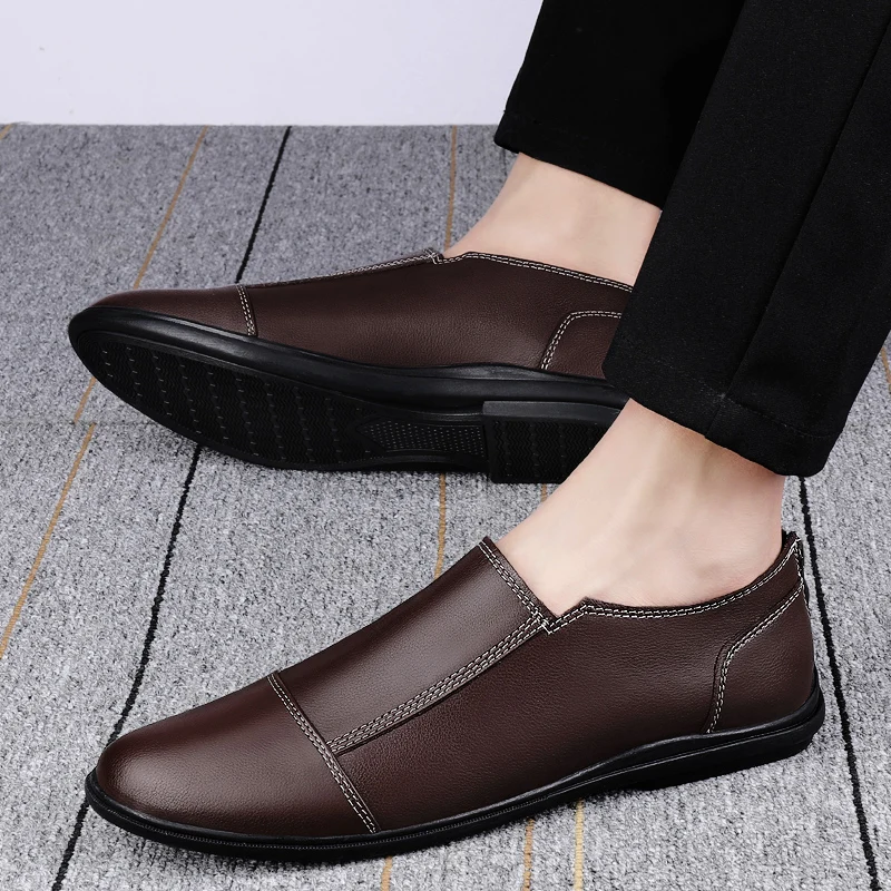 

Summer Outdoor soft Leather Men Shoes Loafers Slip On Comfortable Moccasins Flats Casual Driving shoes