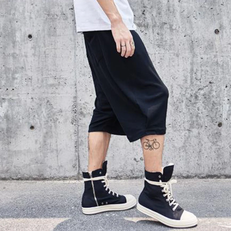 Men\'s shorts summer casual slacks seven minutes knickerbockers men\'s wide-leg pants hip hop running pants dark Yamamoto style