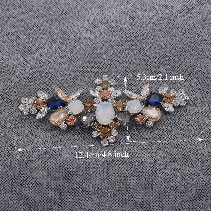 Hot sale Exquiste flower opal rhinestones appliques for women clothings sewing belt sash pathces wedding dress decorations