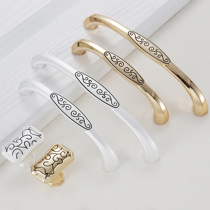 Classic Gold Silver Handle Nordic Modern Luxurious Handles Cabinet Wardrobe Door Knobs American Luxury Hardware Decoration