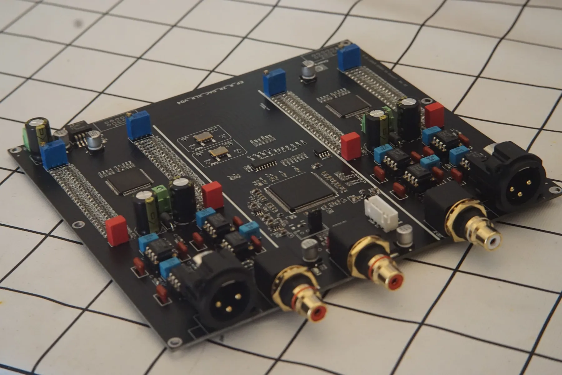 Placa decodificadora de audio hifi, resistencia de escalera R2R discreta de procesamiento digital FPGA de 24 bits