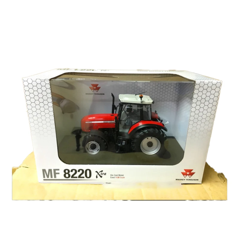 MF 8220: รถแทรกเตอร์แบบจำลองที่เหมาะสำหรับการสะสมและการแสดง