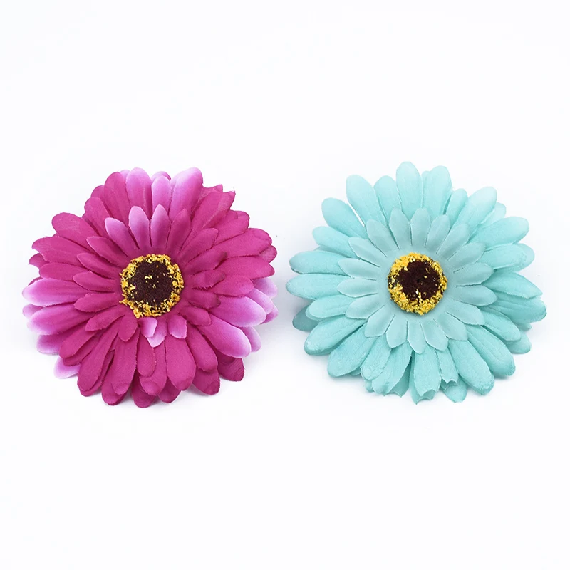 Fleur artificielle en soie Gerbera, 50/100 pièces, liquidation d'accessoires de mariée, mur de mariage, scrapbook, décoration de maison, boîte à cadeaux diy