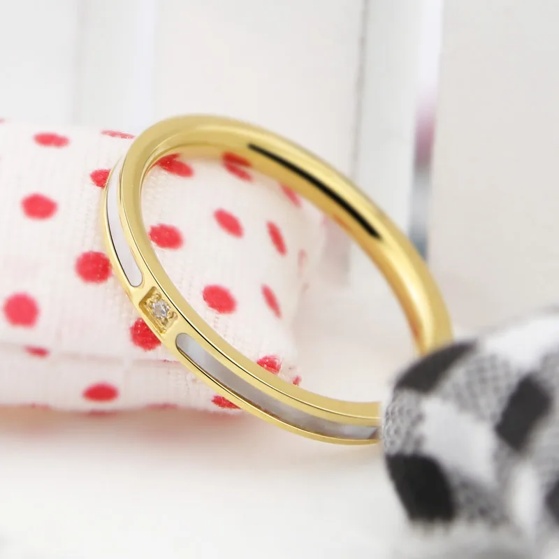 Classic Brand Jewelry Beautiful Zircon And Shell Ring Woman Gift Top Quality Stainless Steel Gold Color Love Rings Drop Shipping