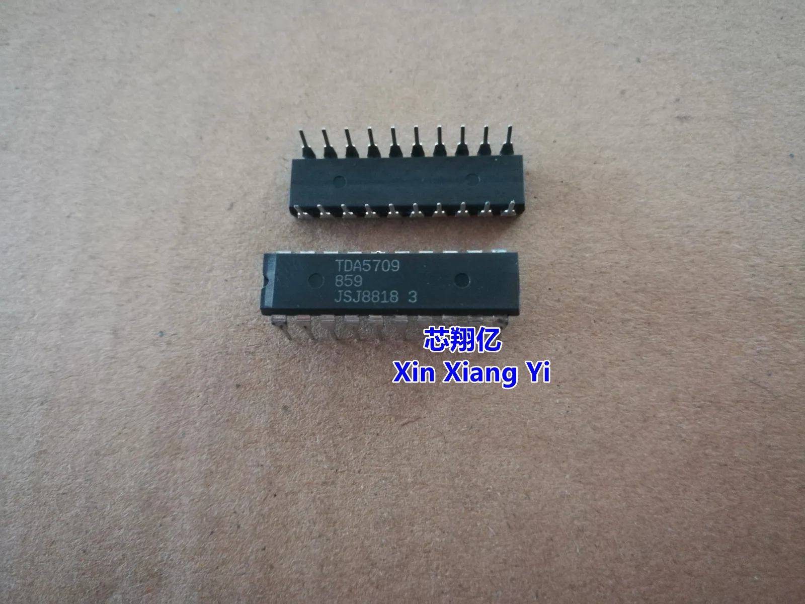 Xin Xiang Yi TDA5709 TDA5709P DIP-20