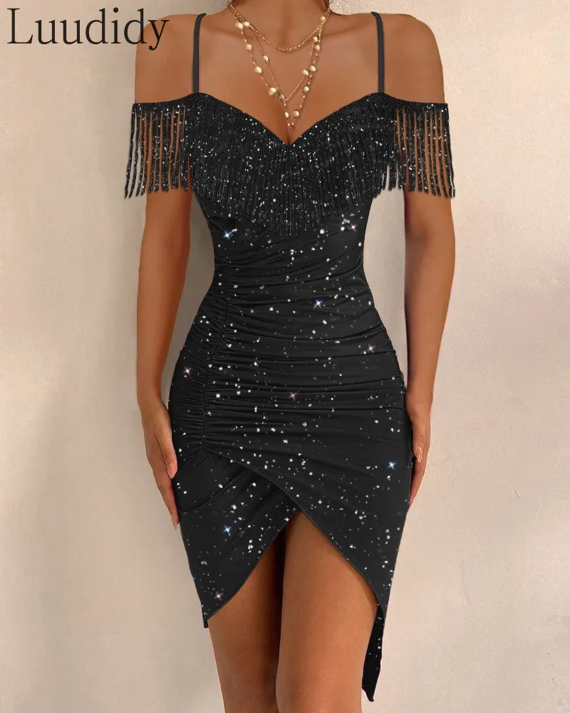 

Women Elegant Off Shoulder Tassel Design Ruched Glitter Party Dress