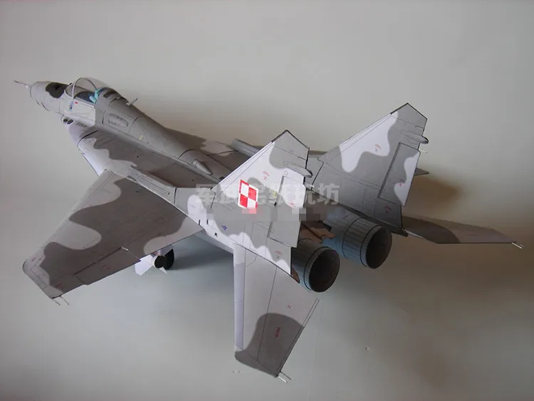 1:33 escala mikoyan mig-29 fulcro lutador diy artesanato papel modelo kit quebra-cabeças brinquedo artesanal diy