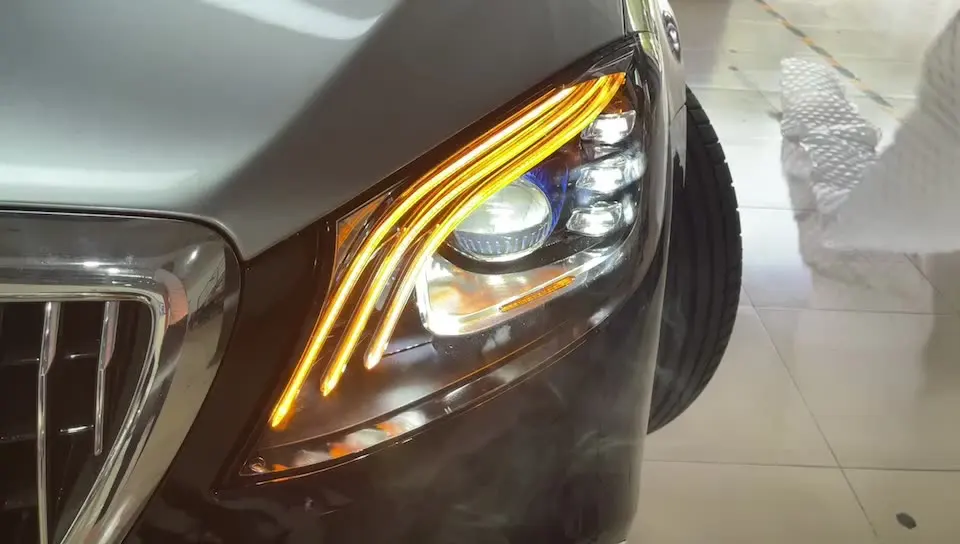 S Class Upgrade Body Kit Include Front Rear Bumper And Grille Auto Parts For Benz S Class W222 to Maybach