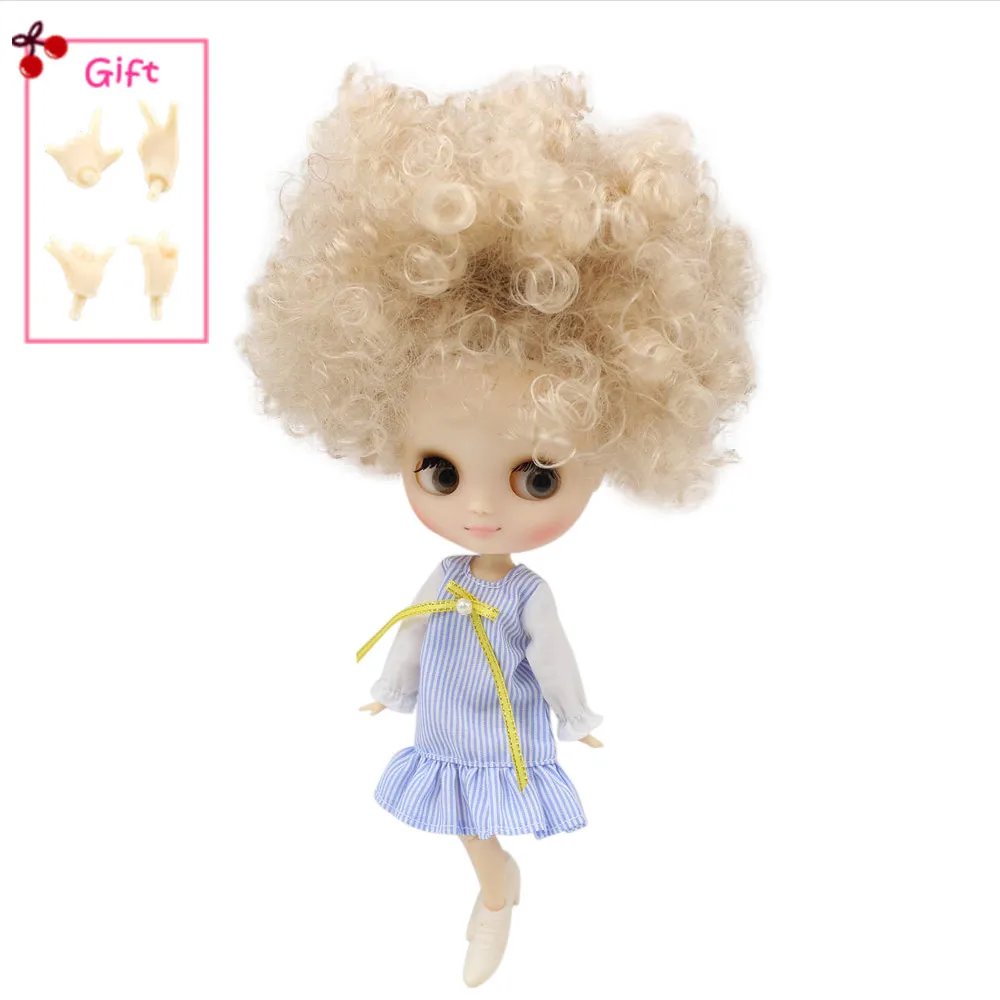 ICY DBS Middie Blyth doll Series No.QE337 Beige curly afro hair Matte face 1/8 BJD