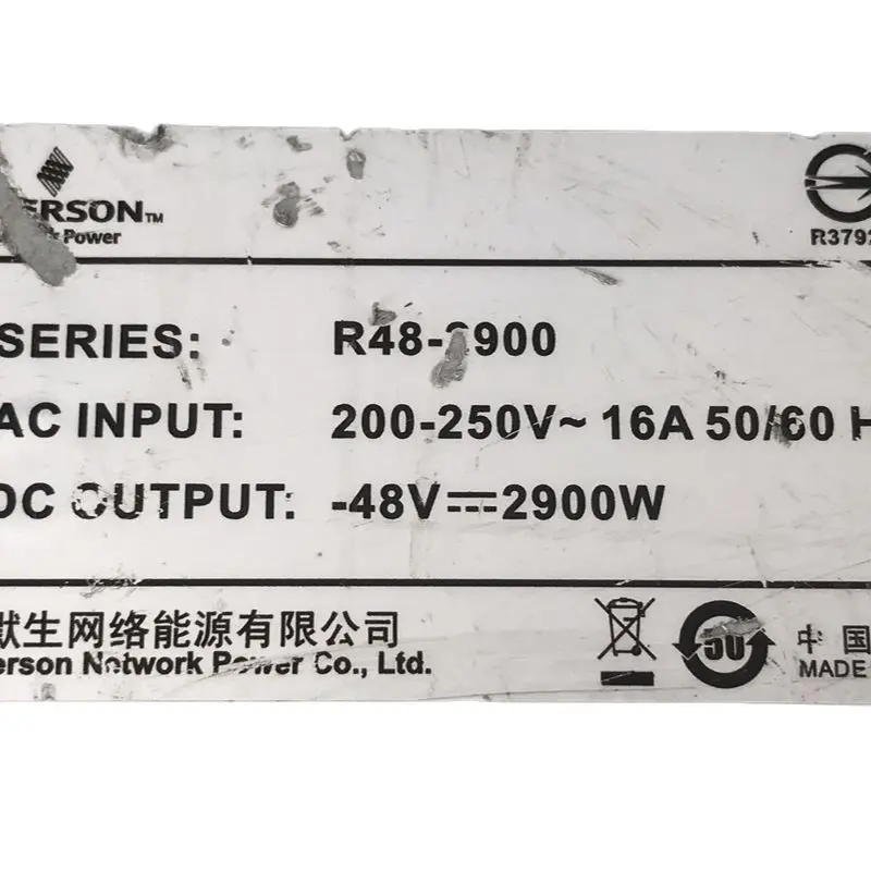 ต้นฉบับถอด8 Seishin Emerson R48-2900U การสื่อสารโมดูล48V 50A แรงดันไฟฟ้า48V-58V สามารถคงที่2900W