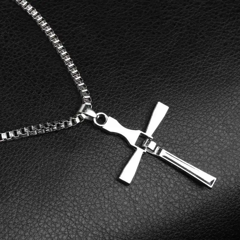 Vienkim The Fast And The Furious Dominic Toretto Vin New Movie Jewelry Classic Rhinestone Pendant Sliver Cross Necklaces Men