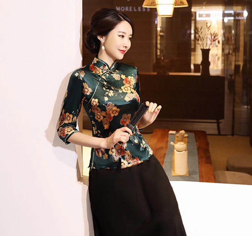 Novelty Women Cheongsam Autumn Winter Gold Velvet Tops Daily Mother Cheongsam Fashion Seven-point Sleeves Banquet Shirt