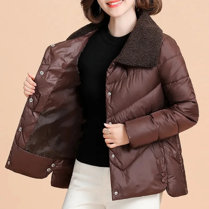 Winter Warm Lambswool Collar Short Parkas Plus Size 5XL Outwear Women Loose Down Cotton Padded Parkas Korean Casual Overcoat