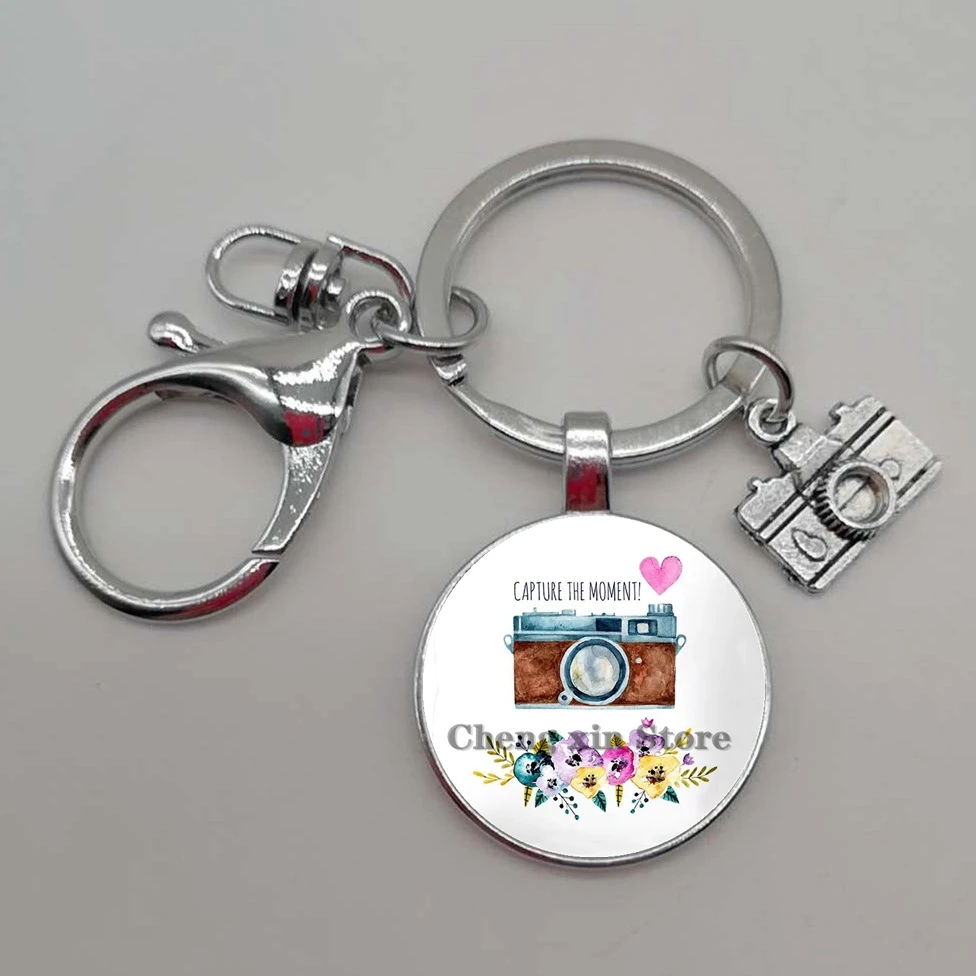 Love Moon Hot Air Balloon Round Glass Camera Flower Picture Cabochon Dome Keychain Camera Car Bag Keychain Accessories image 6