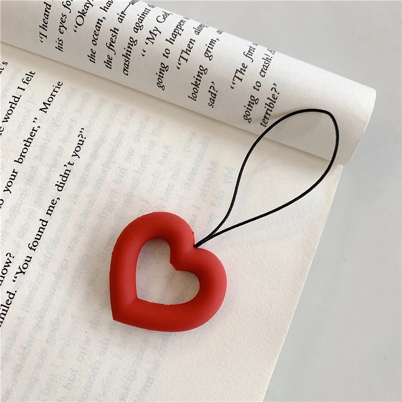 100pcs Universal Cute Cartoon Heart Shaped Silicone Finger Ring Lanyard Mobile Phone Straps Phone Lanyards