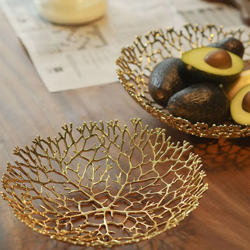 

Nordic Luxury Fruit Plate Golden Fruit Candy Snack Plate Coral Tree Shape Creative Living Room Coffee Table Decoration Ornaments