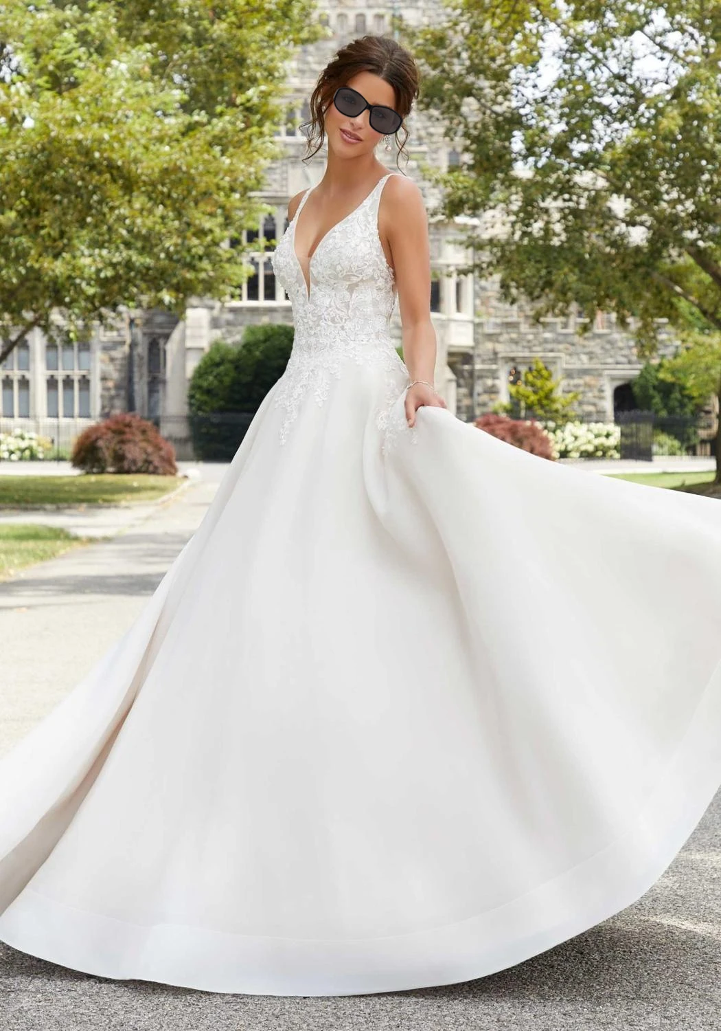 Einfache EINE Linie Hochzeit Kleid V Neck Spitze Mieder Weiß Satin Illusion Brautkleider Für Braut kleider Können Nach