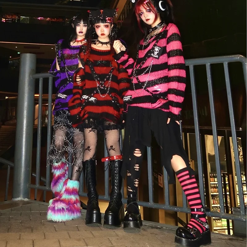 Gothic Punk Rock Metal Chain Spider Print Hollow Out Striped Knitted Sweater Chic Streetwear