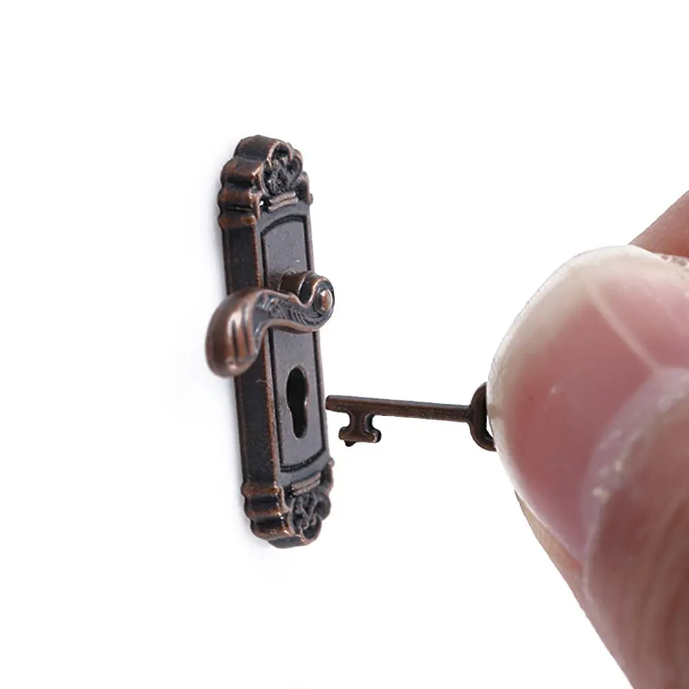 1/12 Scale Dollhouse Miniature Door Lock Key Set Brass Knobs Vintage Miniature Door Handles Fairy Mini Door DIY Accessories - Detail 1