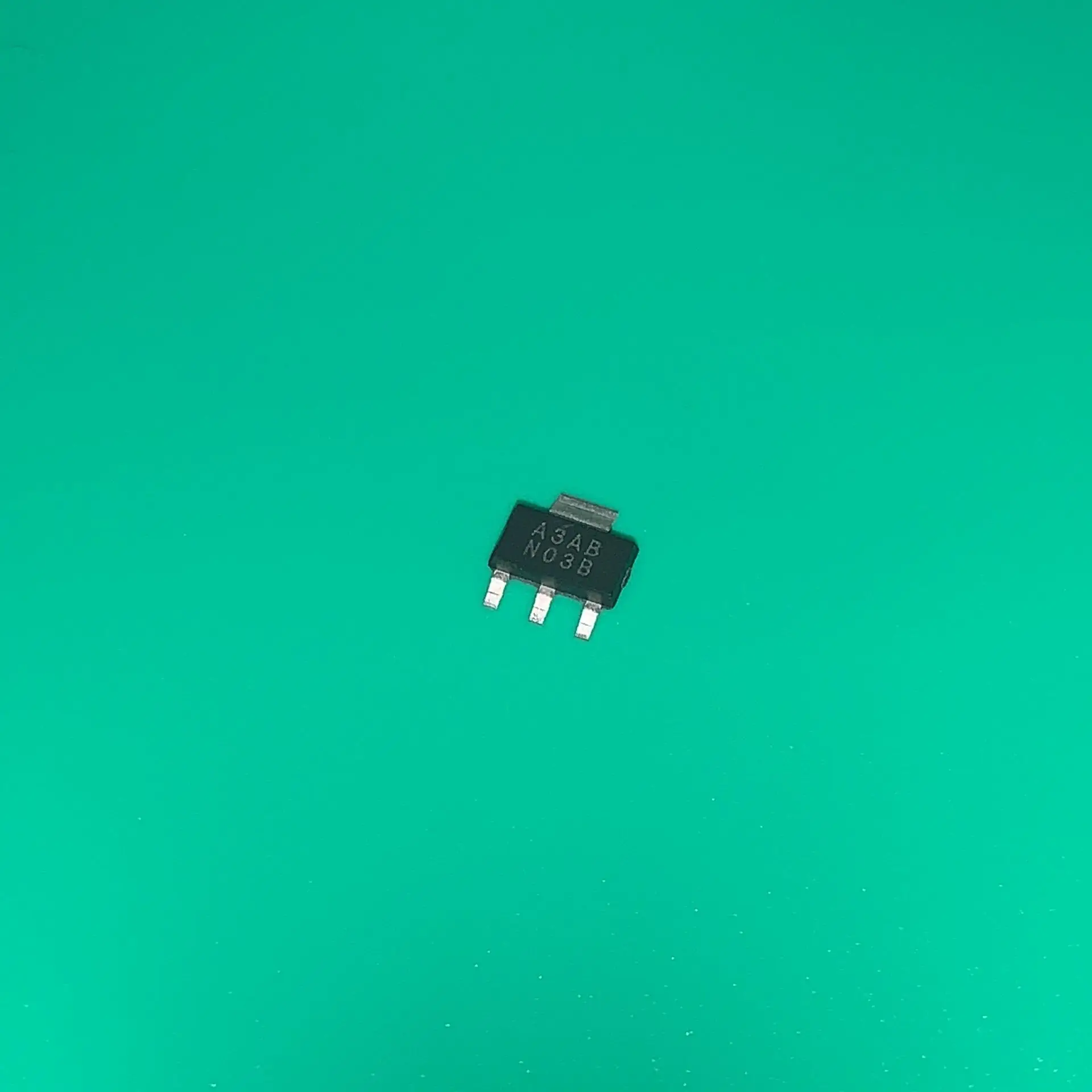 

10pcs/lot LM1117IMPX-ADJ SOT223 N03B LM1117I MPX-ADJ NO3B IC REG LIN POS ADJ 800MA SOT-223 LM1117IMP-ADJ LM1117IMPADJ LM1117-ADJ