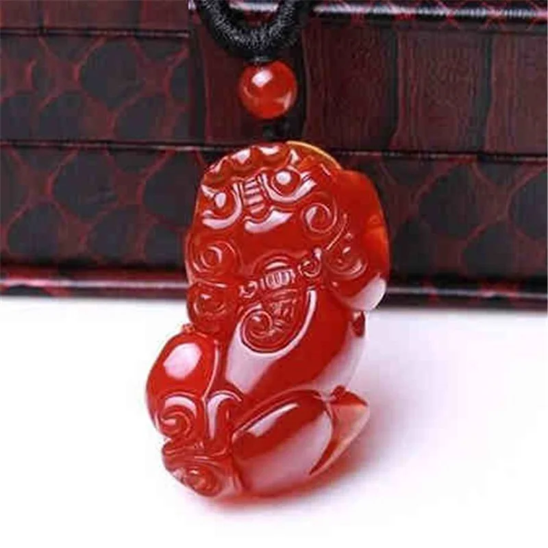 

Brazil Red Agate Magic Pendant for Men and Women This Year's Sweater Chain Pendant Jewelry