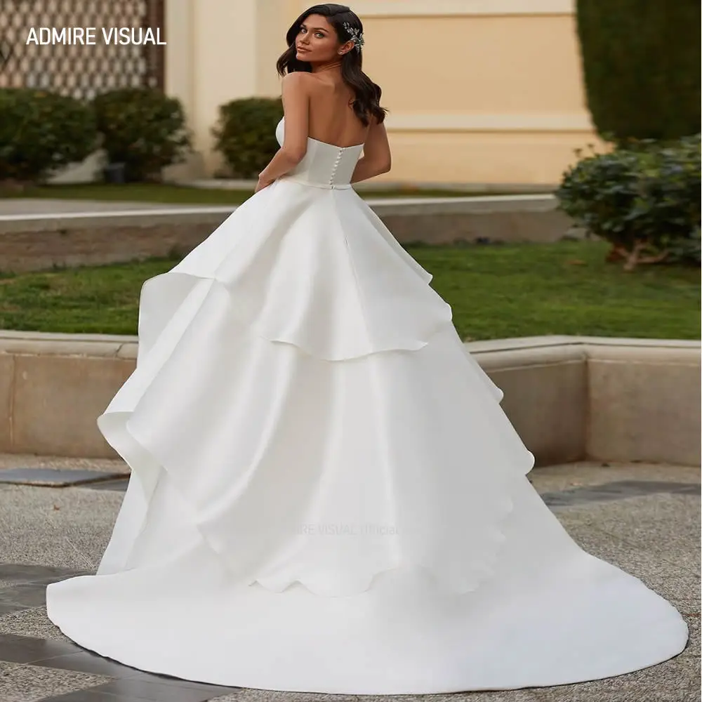 New Arrive Wedding Dress Ball Gown Satin Strapless With Ruffules Chapel Train Long Marry Plus Size Bride Gown Vestidos De Novia