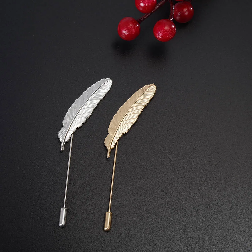 Korean version of the large leaf brooch high-grade temperament gold feather pin men and women brooch accessories