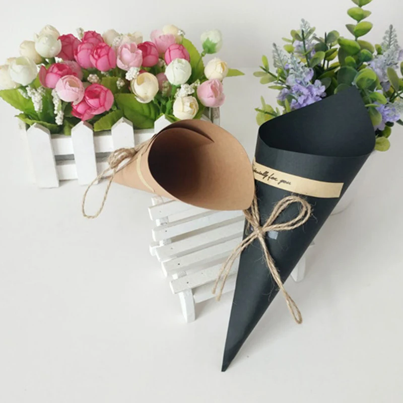 50PCS Wedding Confetti Retro Kraft Paper Petals Candy Placed Natural Confetti Cones For Wedding Party Birthday Party Decoration