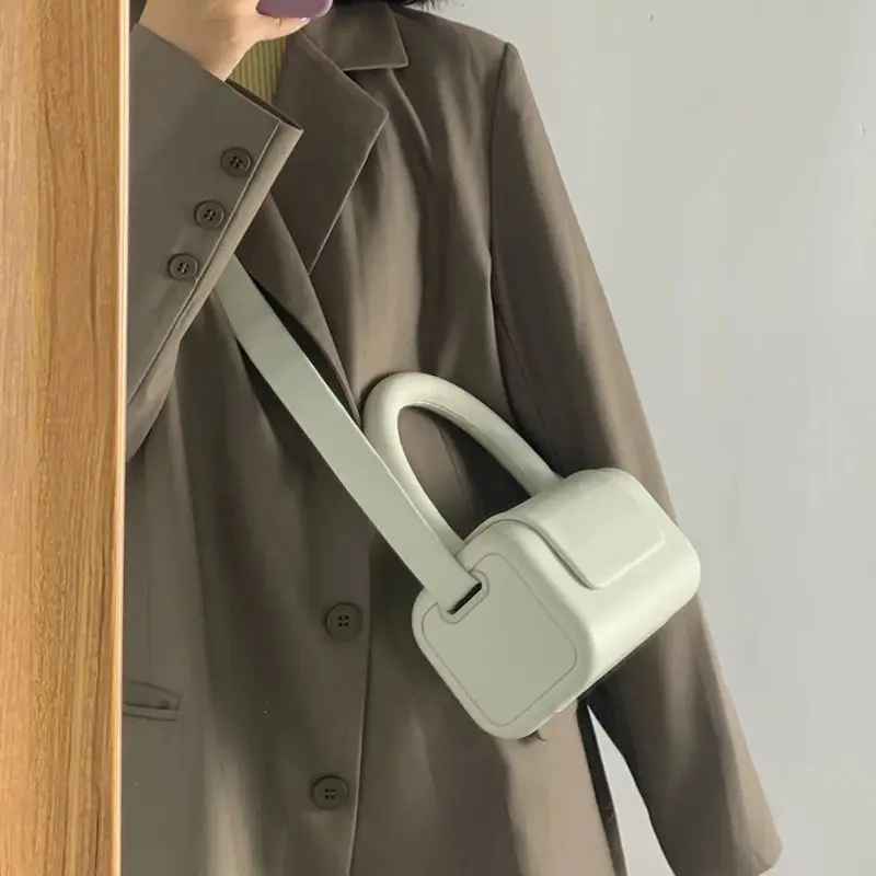 TOTO Bag 2023 nowa moda PVC wiadro solidna zasuwka twarda torba na ramię torebki i torebki Crossbody koreańska damska torba dziewczęca