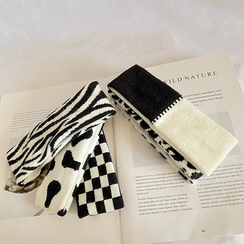 Imagen 1 del producto Diadema con patrón de cebra retro con personalidad a la moda, diadema de lana tejida elástica, diadema deportiva de compresión para yoga y fitness