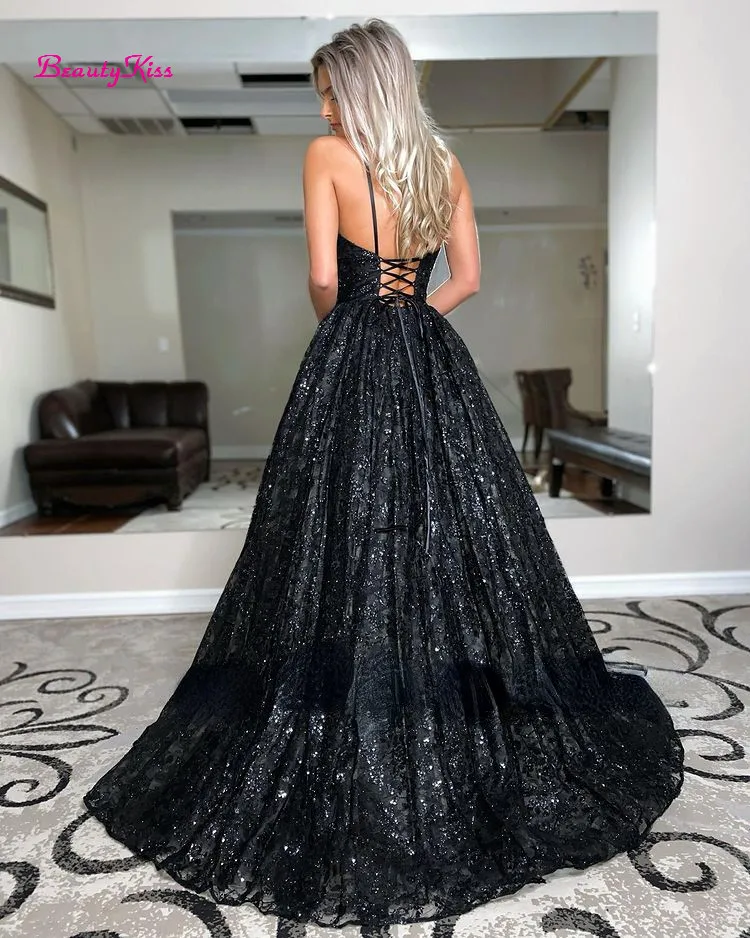 2022 Sparkly Black Wedding Dresses Formal Lace V-Neck Straps Glitter A-Line Backless Bridal Dress