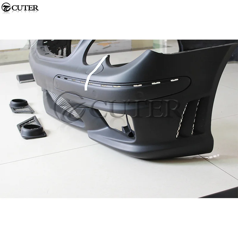 W209 Clk63 Amg Style Car Body Kit Frp Front Bumper Rear Bumper Side Skirts Apron for Benz W209 Clk500 Clk280 03-09