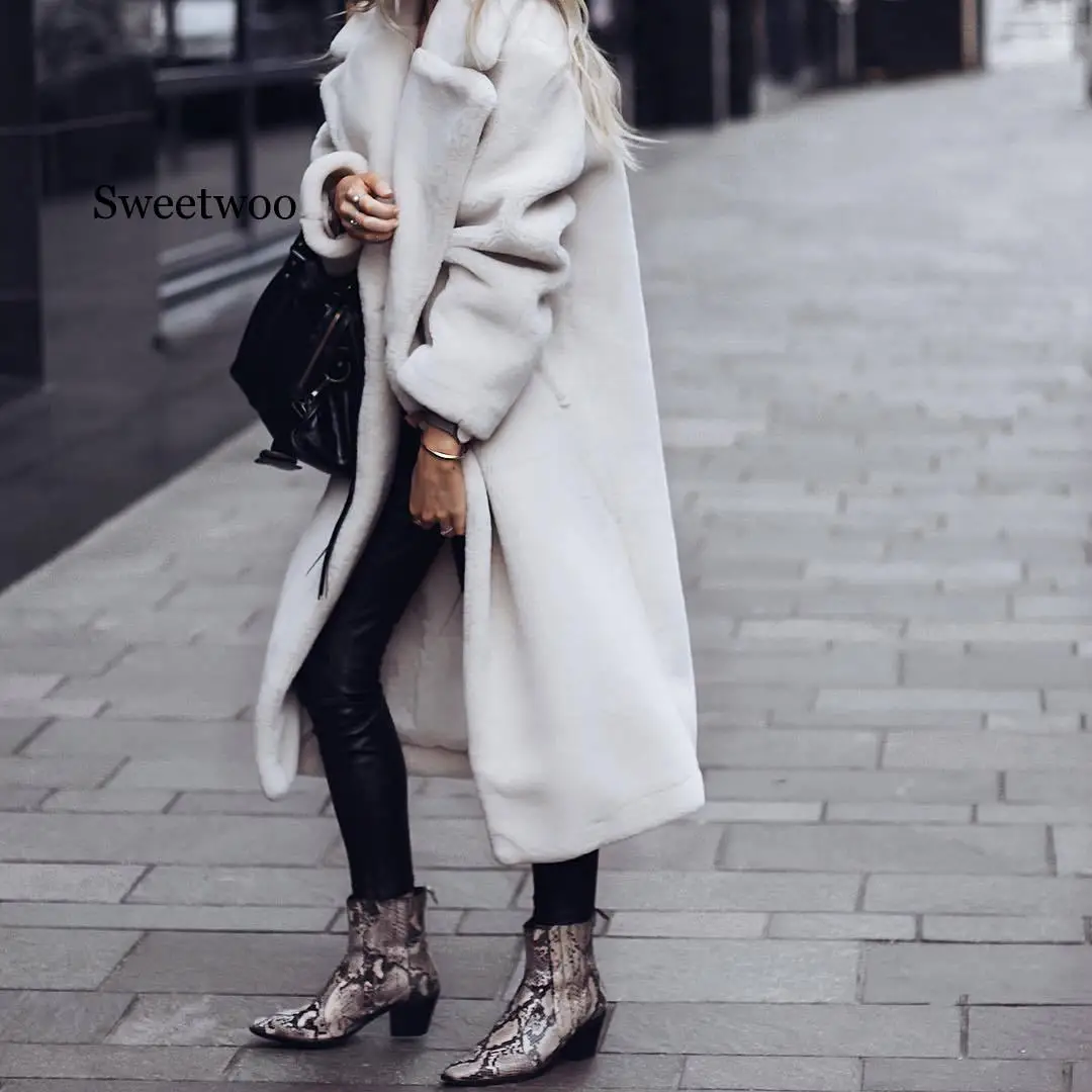 2020 Faux Lambswool Fur Coats Long Jacket Women Winter Warm Oversized Outerwear Women Thick Overcoat