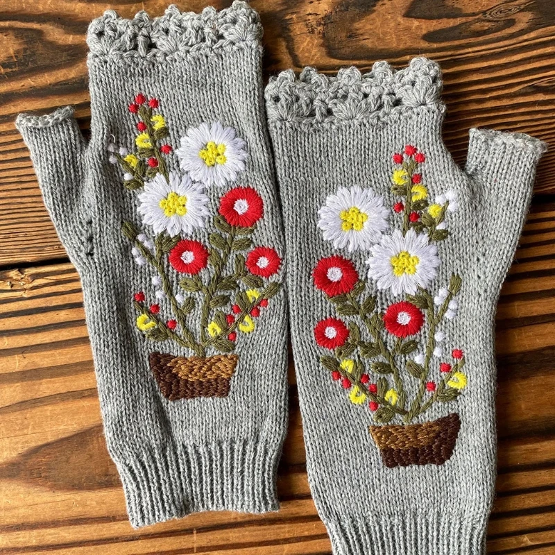 Floral Embroidered Gloves Wrist Length Hand Warmer Fingerless Knitted Gloves Stretchy Half Finger Gloves Cartoon Mitten