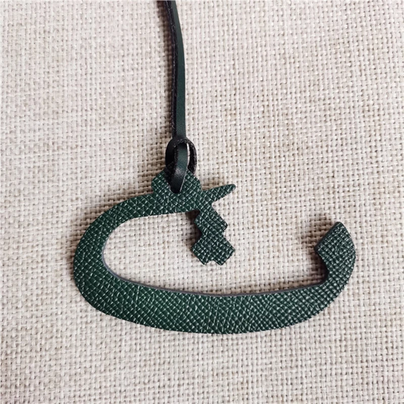 

Роскошный брелок из натуральной натуральной кожи на заказ с алфавитом и арабской буквой, подвеска на рюкзак, женская сумка, подвеска