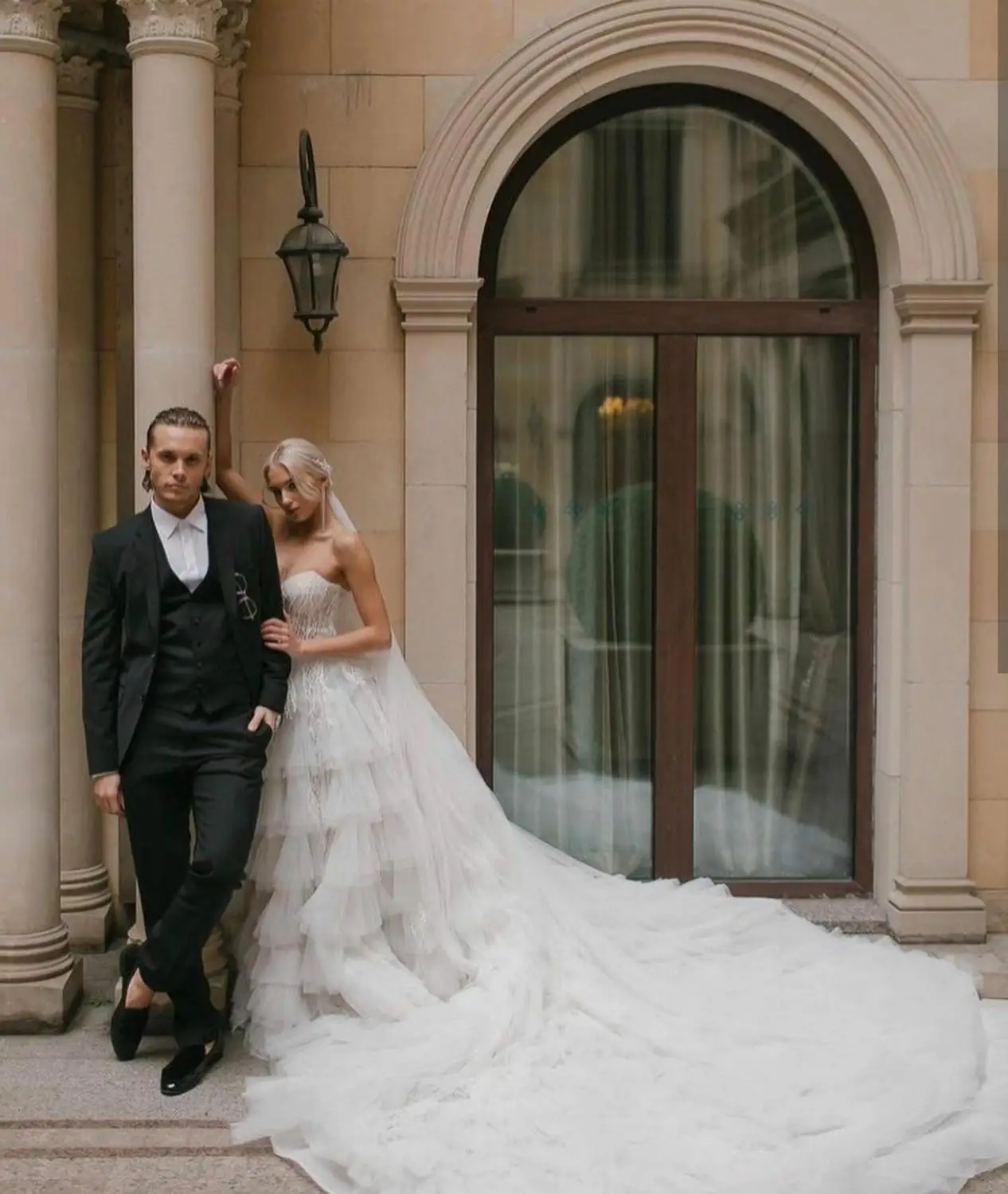 Vestidos de novia con volantes escalonados de encaje, vestidos de novia elegantes hechos A medida