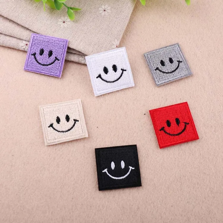 High Quality Square Smiling Face Embroidery Logo Patch Cloth DIY Hat T-shirt Hoodie Wool Clothing Decoration Paste